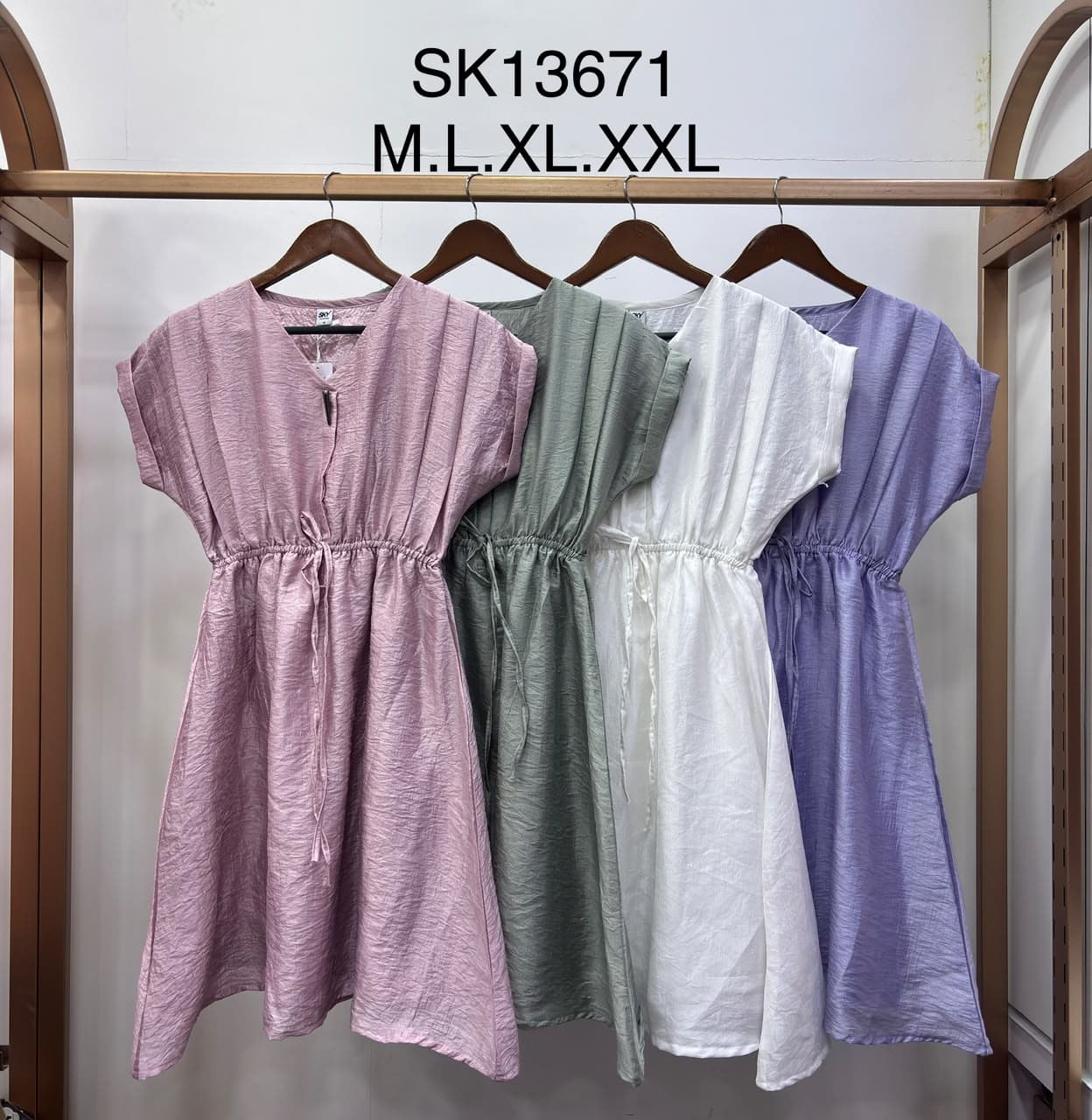 Woman Basic Short Casual Midi 1