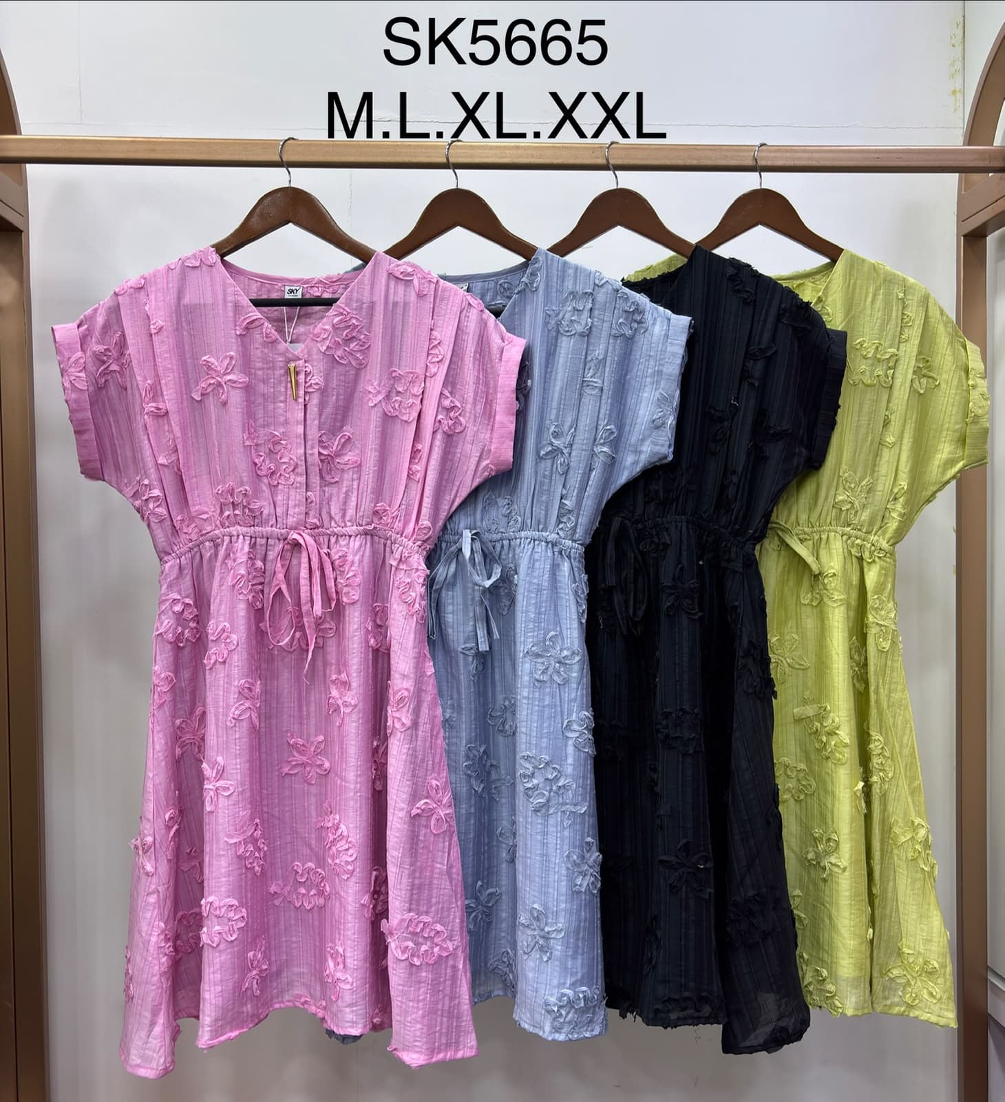 Woman Fancy Amrode Midi Dresses 3